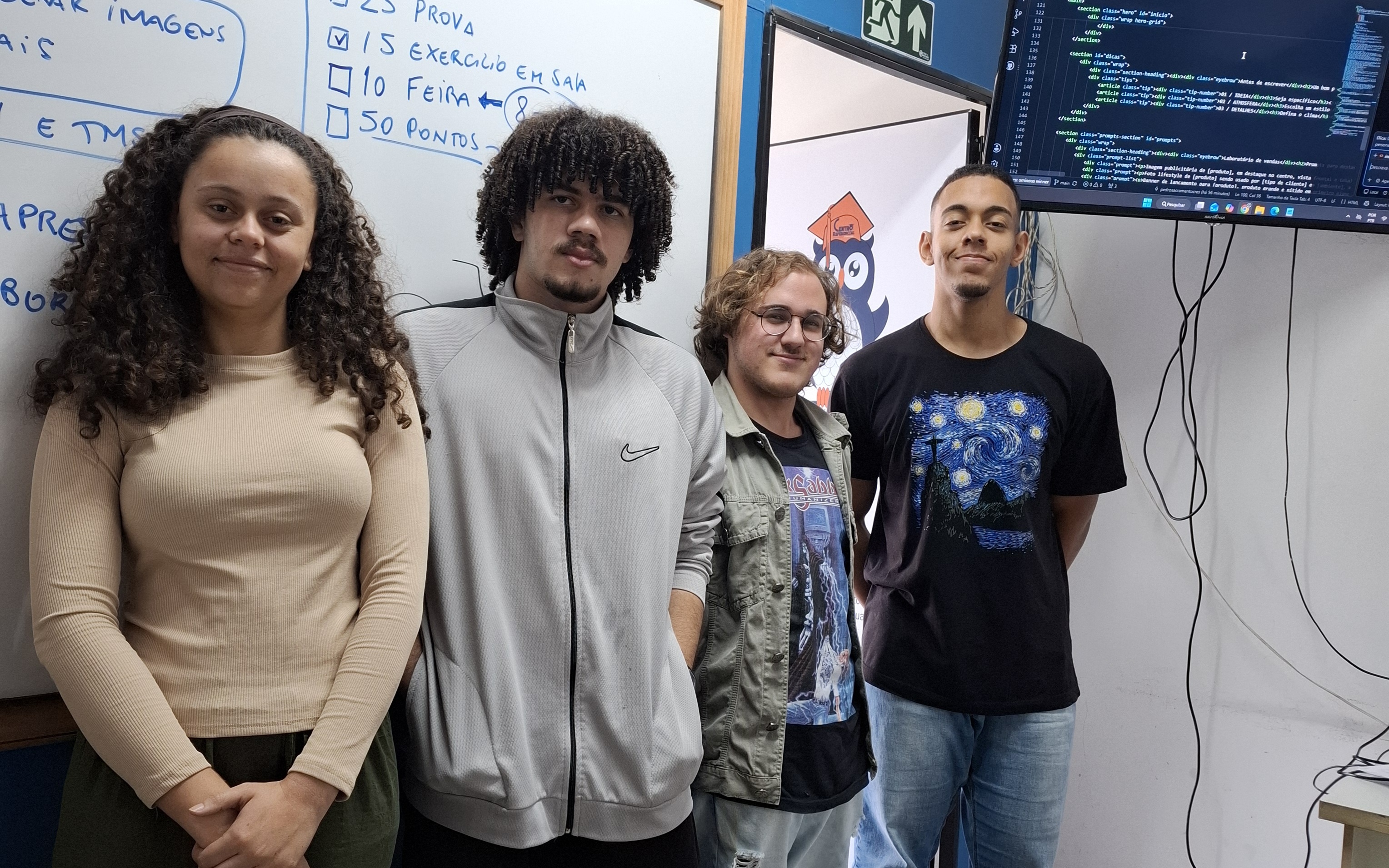 Foto da turma TMSI 01 na Feira do Conhecimento