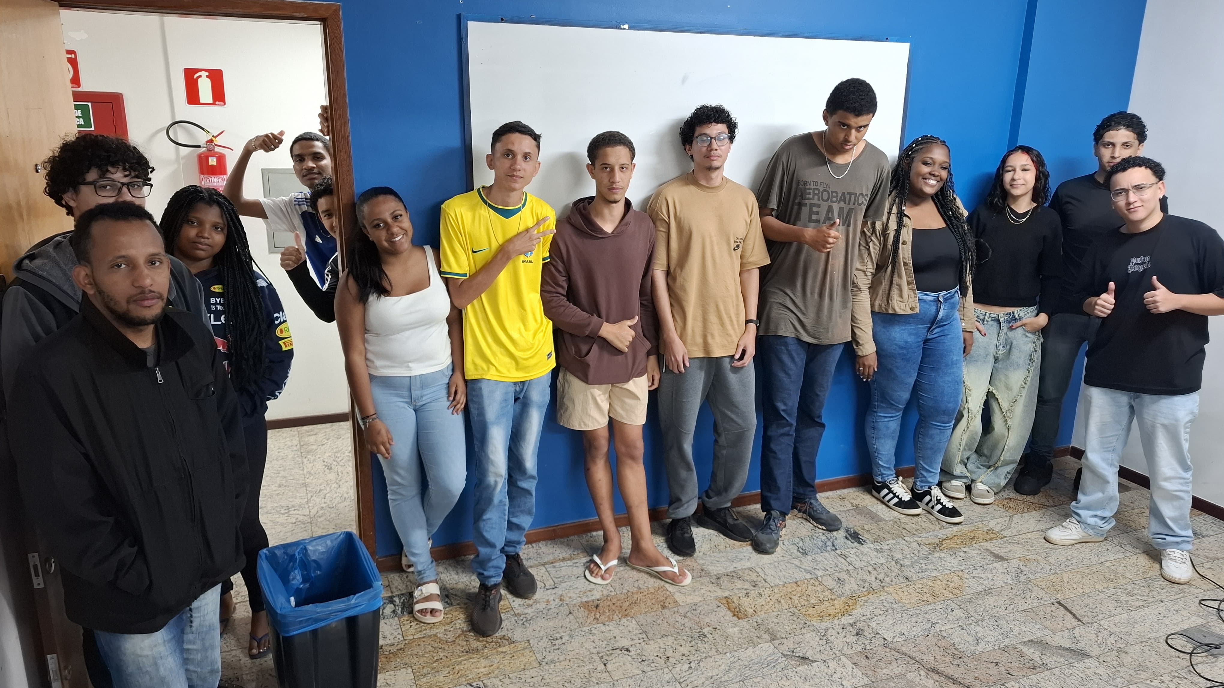 Foto da turma TMSI 02 na Feira do Conhecimento